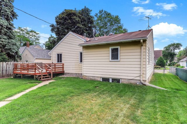2291 Rockwood Avenue, Saint Paul, MN 55116