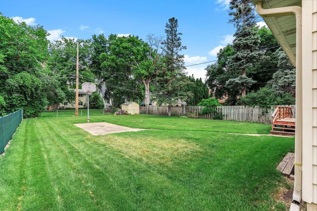 2291 Rockwood Avenue, Saint Paul, MN 55116