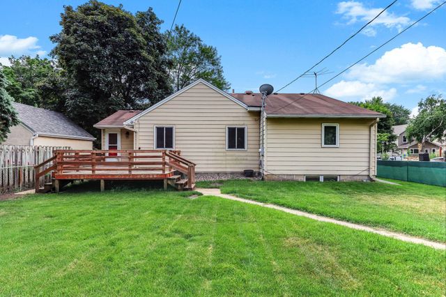 2291 Rockwood Avenue, Saint Paul, MN 55116