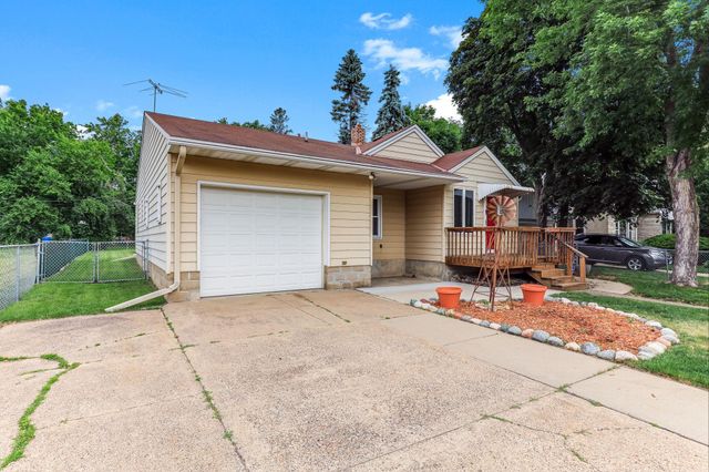 2291 Rockwood Avenue, Saint Paul, MN 55116