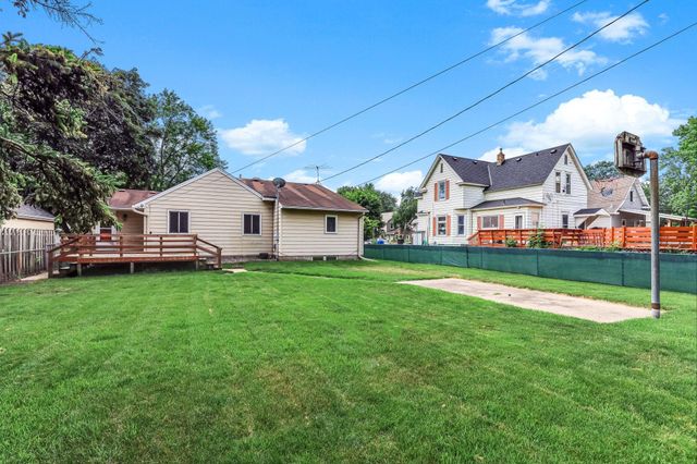 2291 Rockwood Avenue, Saint Paul, MN 55116