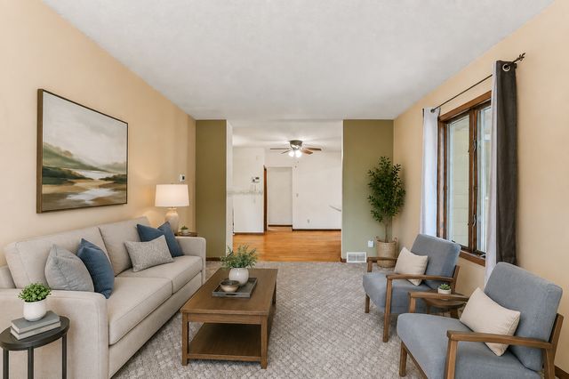 2291 Rockwood Avenue, Saint Paul, MN 55116