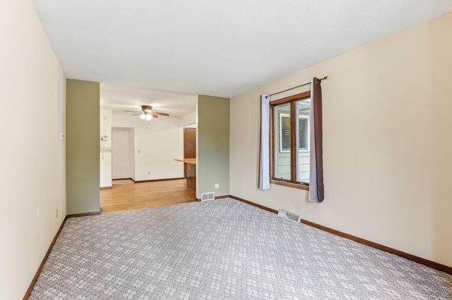 2291 Rockwood Avenue, Saint Paul, MN 55116
