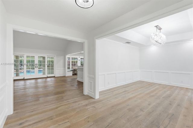 12921 N 76th Road N, West Palm Beach, FL 33412