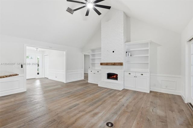 12921 N 76th Road N, West Palm Beach, FL 33412