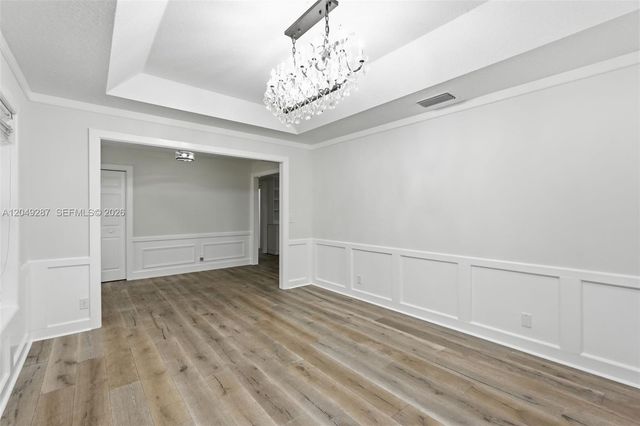 12921 N 76th Road N, West Palm Beach, FL 33412