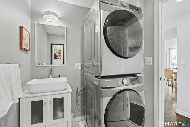 370 Amity Road, Bethany, CT 06524