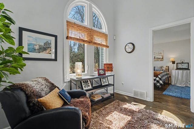 370 Amity Road, Bethany, CT 06524