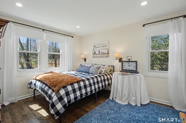 370 Amity Road, Bethany, CT 06524