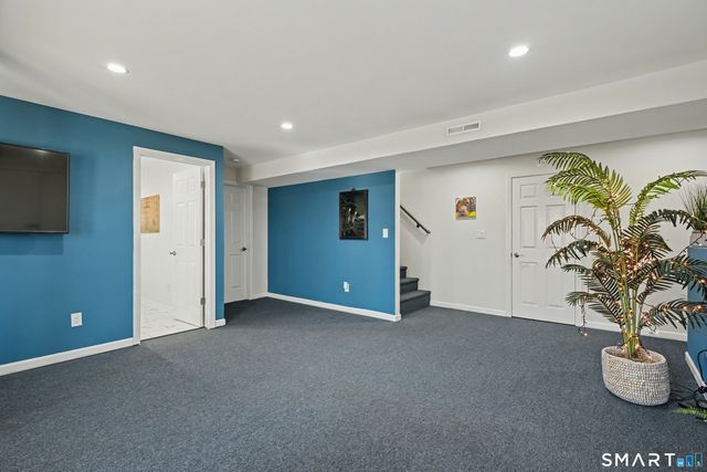 370 Amity Road, Bethany, CT 06524