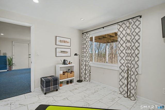 370 Amity Road, Bethany, CT 06524