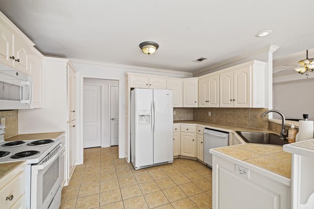 11 Willow Cove, Cabot, AR 72023