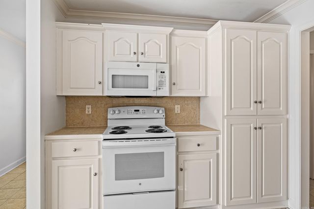 11 Willow Cove, Cabot, AR 72023