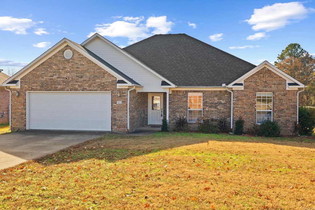 11 Willow Cove, Cabot, AR 72023