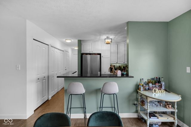 8902 Pine Tree Boulevard, Indianapolis, IN 46256