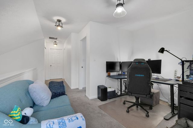 8902 Pine Tree Boulevard, Indianapolis, IN 46256