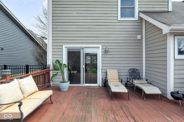 8902 Pine Tree Boulevard, Indianapolis, IN 46256