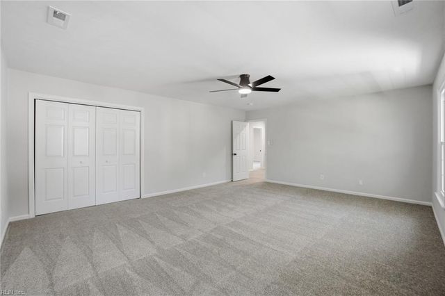 2129 Grey Fox LN, Virginia Beach, VA 23456