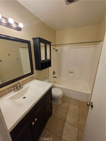 4 Albany, Irvine, CA 92604