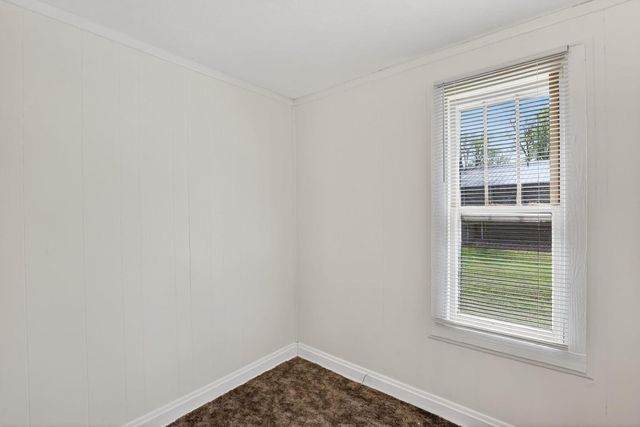 822 W Kennicott Street, Carbondale, IL 62901