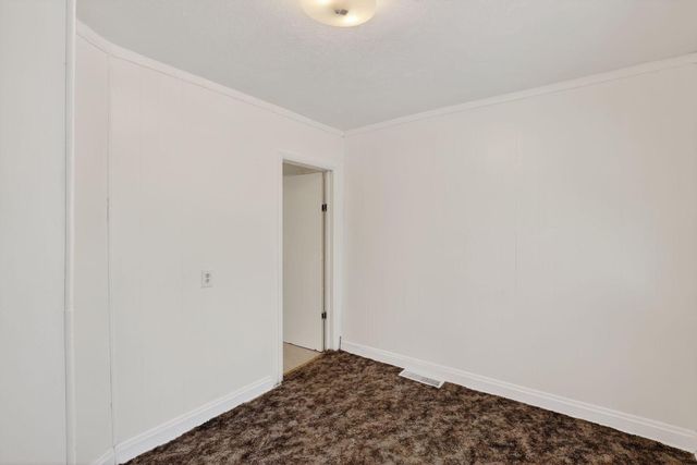 822 W Kennicott Street, Carbondale, IL 62901