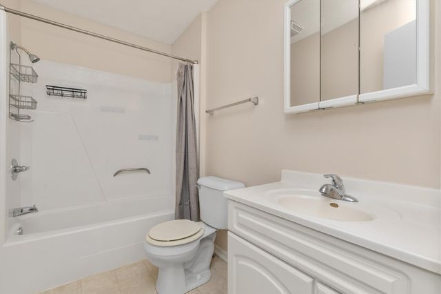 741 NW GREENWOOD Street, Ankeny, IA 50023