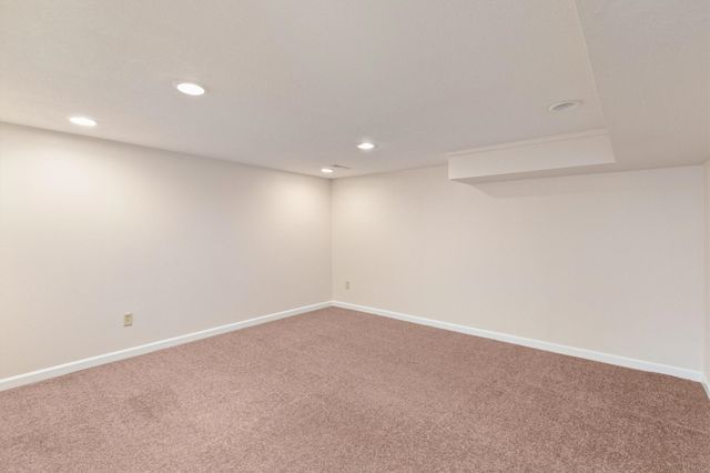 741 NW GREENWOOD Street, Ankeny, IA 50023