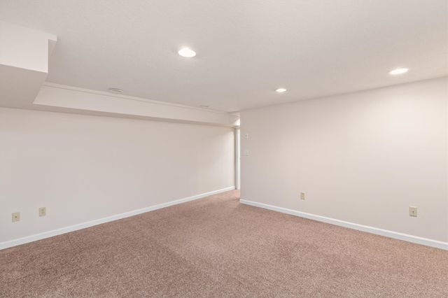 741 NW GREENWOOD Street, Ankeny, IA 50023