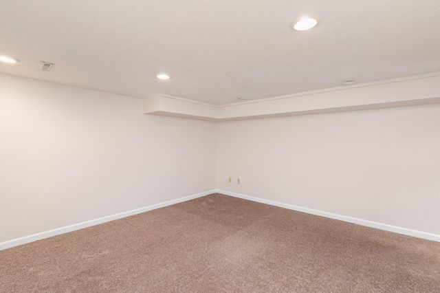 741 NW GREENWOOD Street, Ankeny, IA 50023