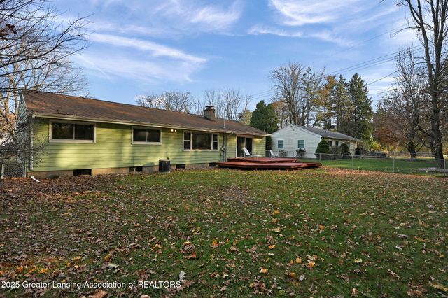 933 Bedford Road, East Lansing, MI 48823