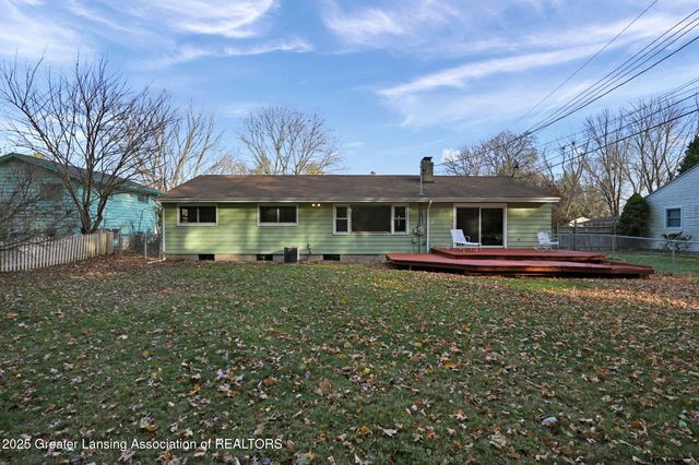 933 Bedford Road, East Lansing, MI 48823