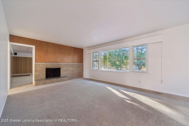 933 Bedford Road, East Lansing, MI 48823