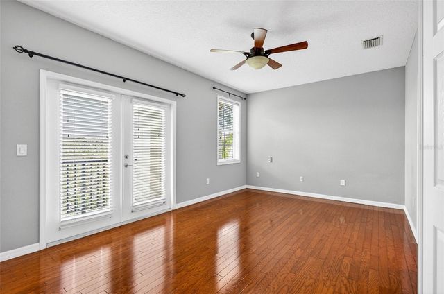 12618 WESTON DRIVE, Tampa, FL 33626