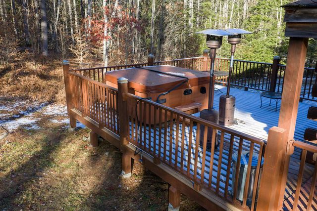 4880 Pikes Falls Road, Jamaica, VT 05343