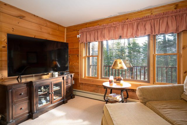 4880 Pikes Falls Road, Jamaica, VT 05343