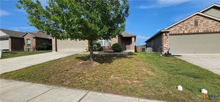 1024 Sandwell Court, Seguin, TX 78155