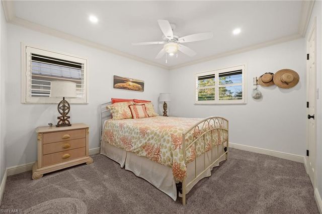 1549 Sandpiper ST # 80, Naples, FL 34102