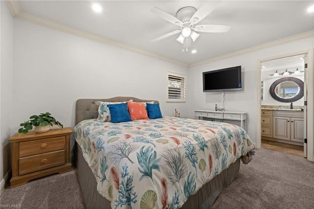 1549 Sandpiper ST # 80, Naples, FL 34102