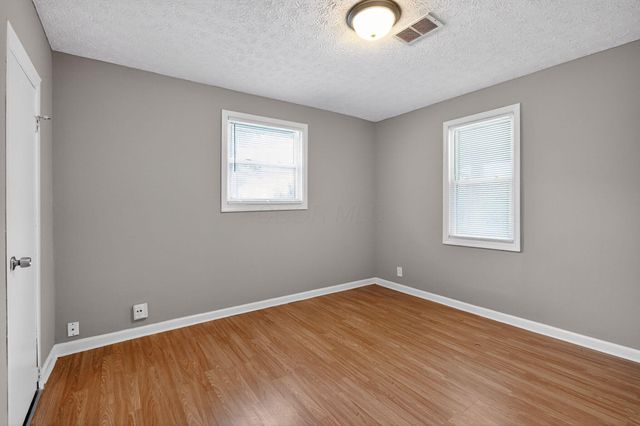 679 Dexter Avenue, Columbus, OH 43204