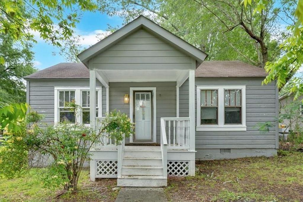104 Dellwood NW Drive, Rome, GA 30165