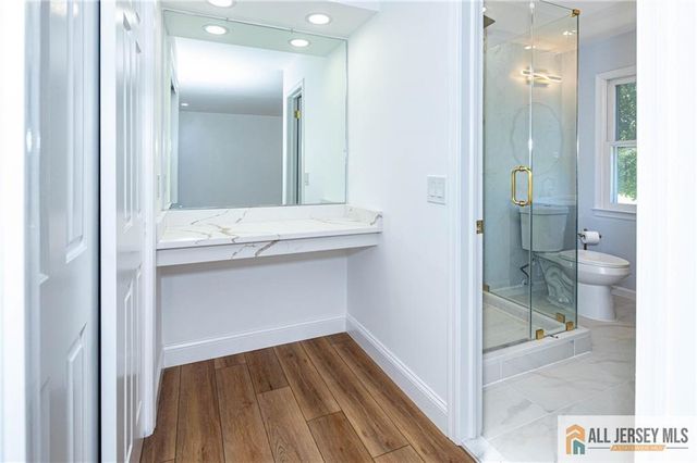 32 Ellmyer Road, Edison, NJ 08820