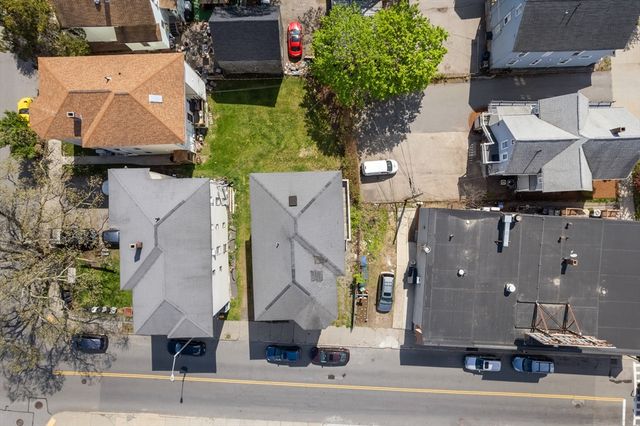 71 Maywood St, Worcester, MA 01603