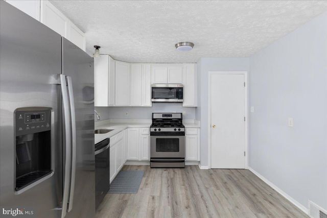 7410 DICKENSON ST, Springfield, VA 22150