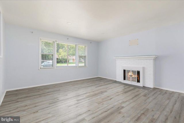 7410 DICKENSON ST, Springfield, VA 22150