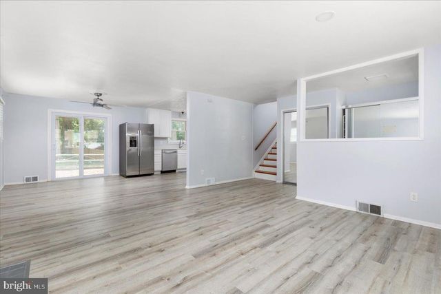 7410 DICKENSON ST, Springfield, VA 22150