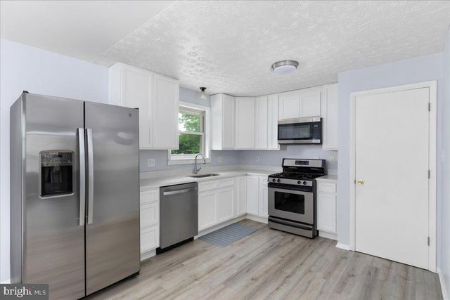 7410 DICKENSON ST, Springfield, VA 22150