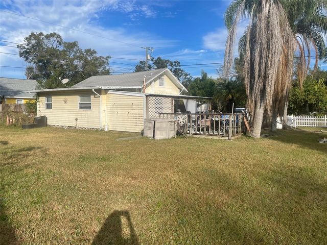 2950 64TH AVENUE N, St Petersburg, FL 33702