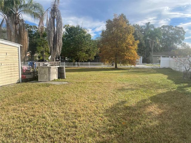 2950 64TH AVENUE N, St Petersburg, FL 33702