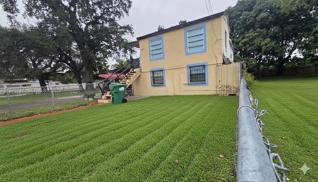 3108 NW 29th St, Miami, FL 33142