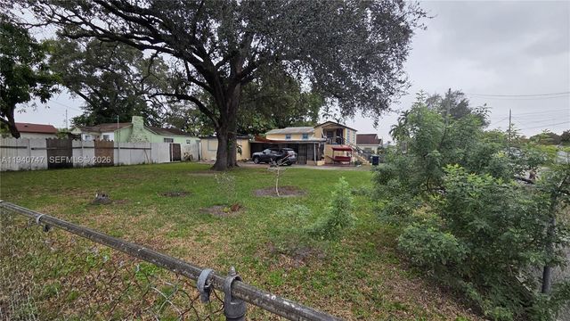 3108 NW 29th St, Miami, FL 33142